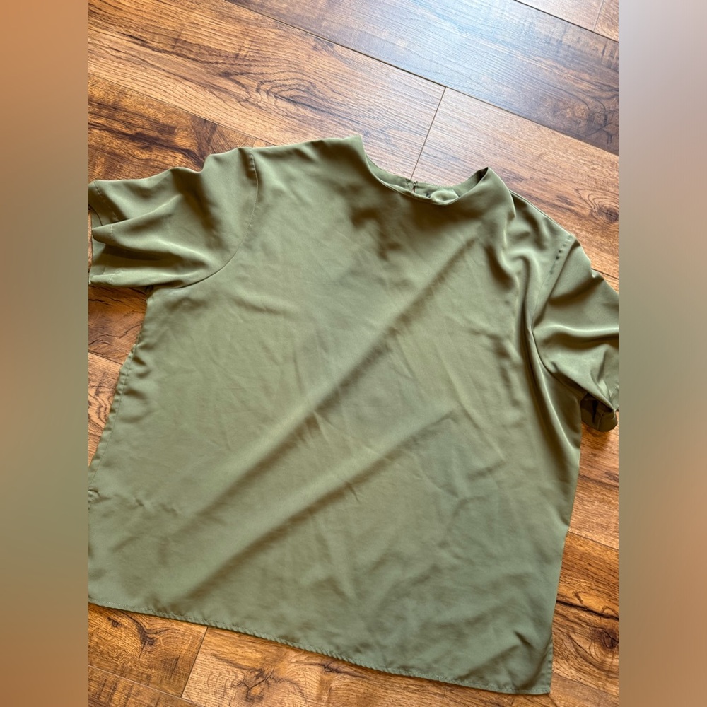 Ashely Stewart Silky Tshirt